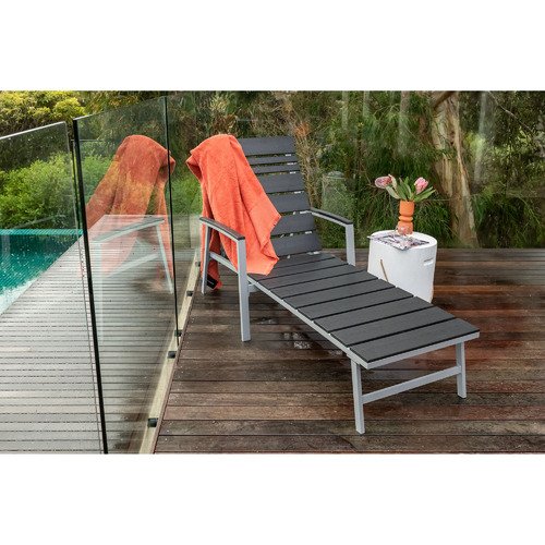 Kateryna Slatted Sun Lounge