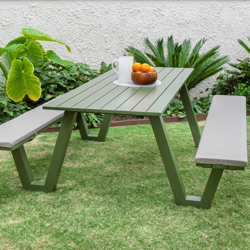 6-Seater-Wave-II-Picnic-Table-with-Umbrella