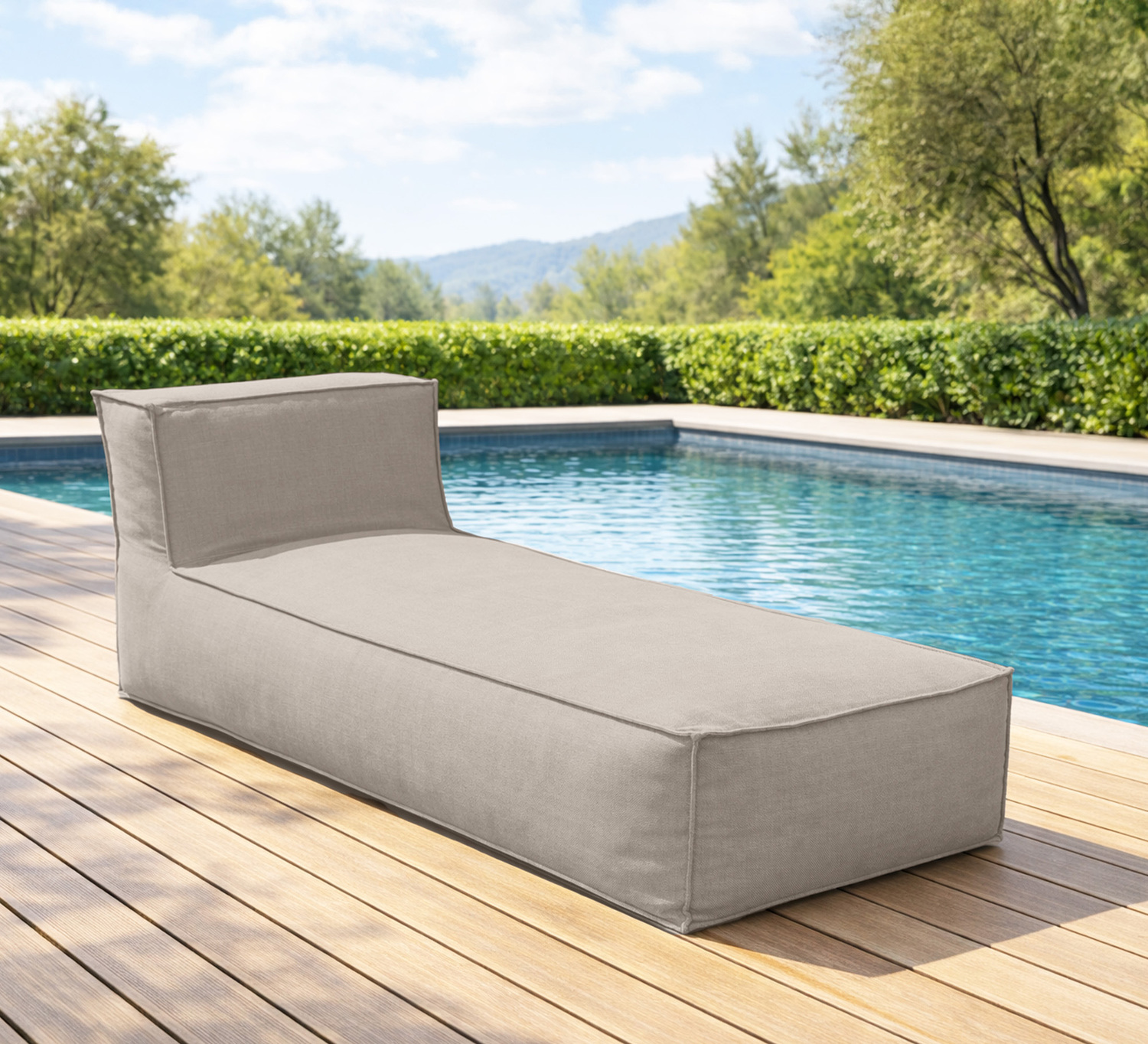 Kelsey Upholstered Sun Lounge