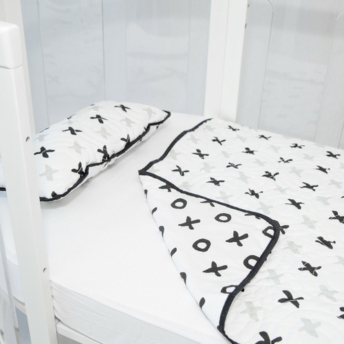 2 Piece Amani Bebe Tic Tac Toe Cotton Quilt & Pillow Set