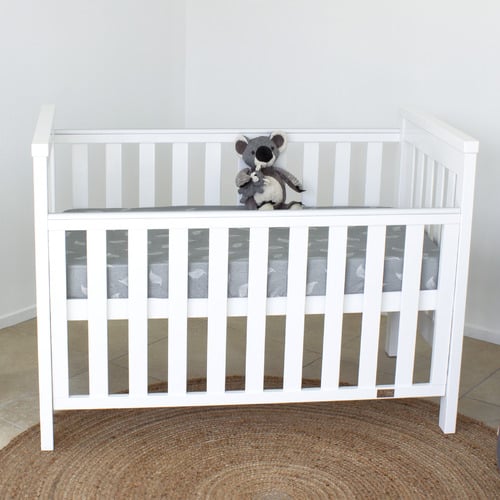 Milano-Pine-Wood-Convertible-Cot