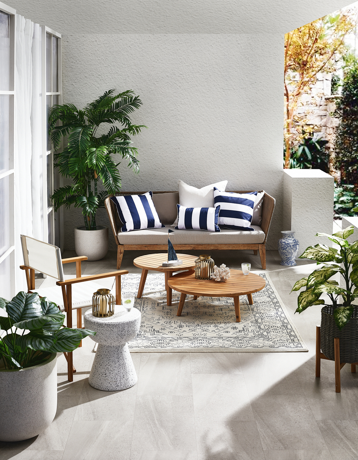 Striped-Deniece-Outdoor-Cushion-CUT20-F