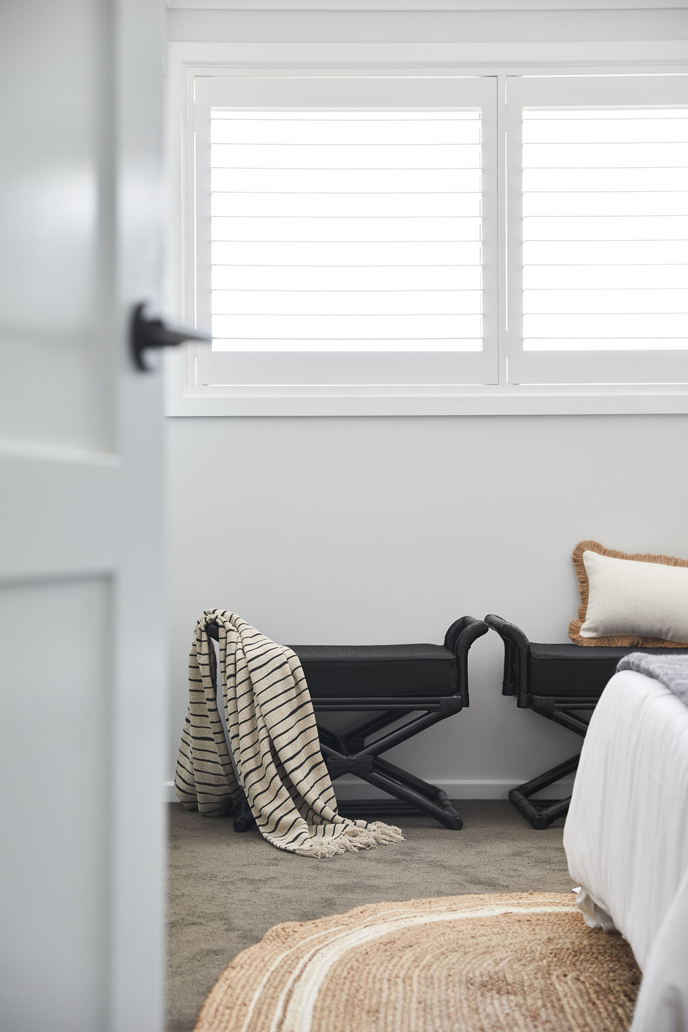 Fringed-Basic-Rectangular-Cushion