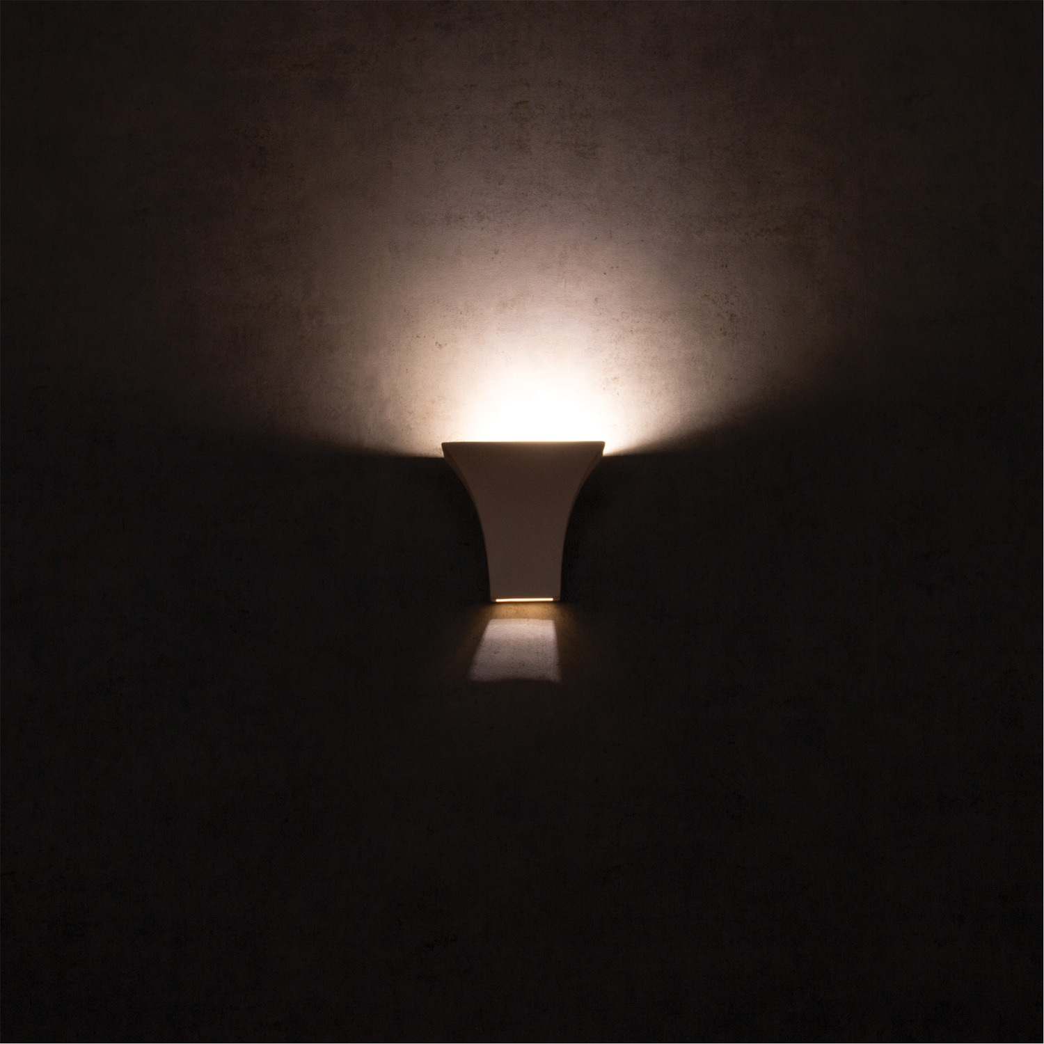 Milo Ceramic Wall Sconce