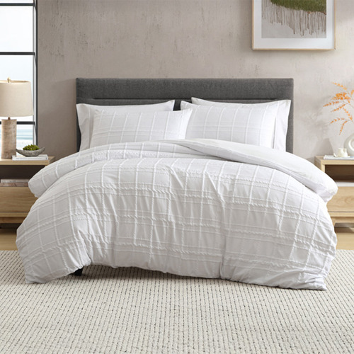 White Leonard Quilt Cover Set