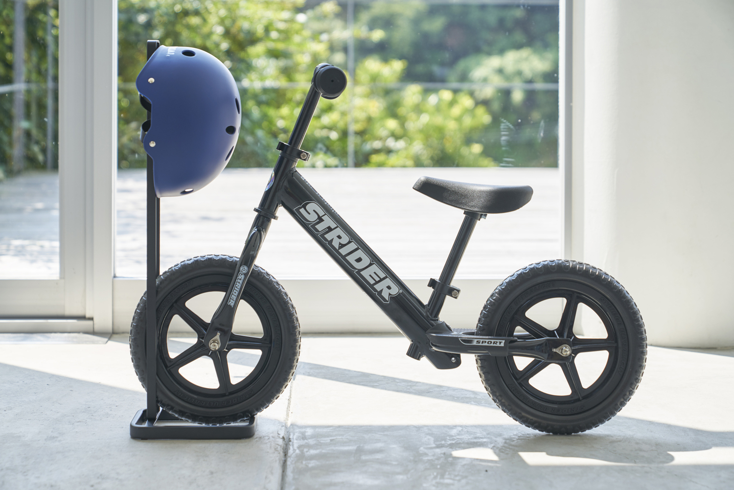Tower Kids Balance Bike & Helmet Stand