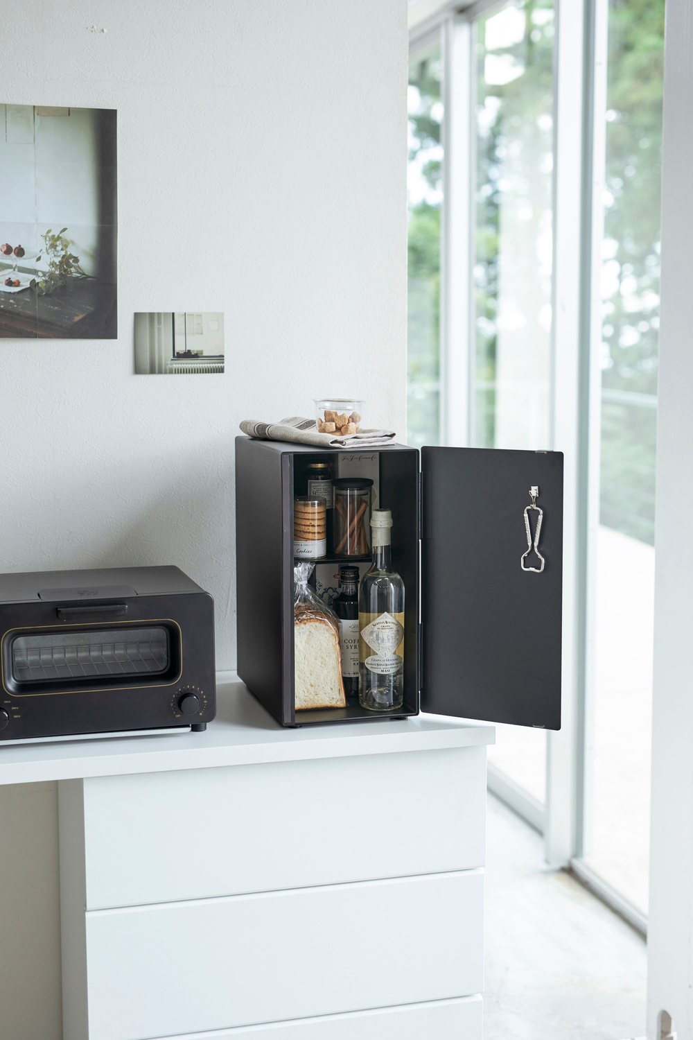 Bonita Bread Case