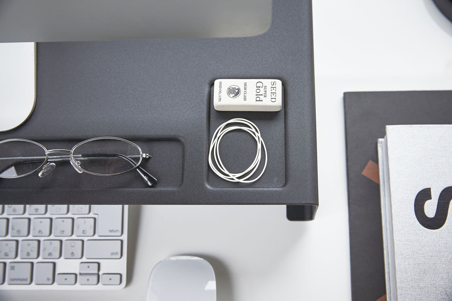 Lavinia Monitor Stand