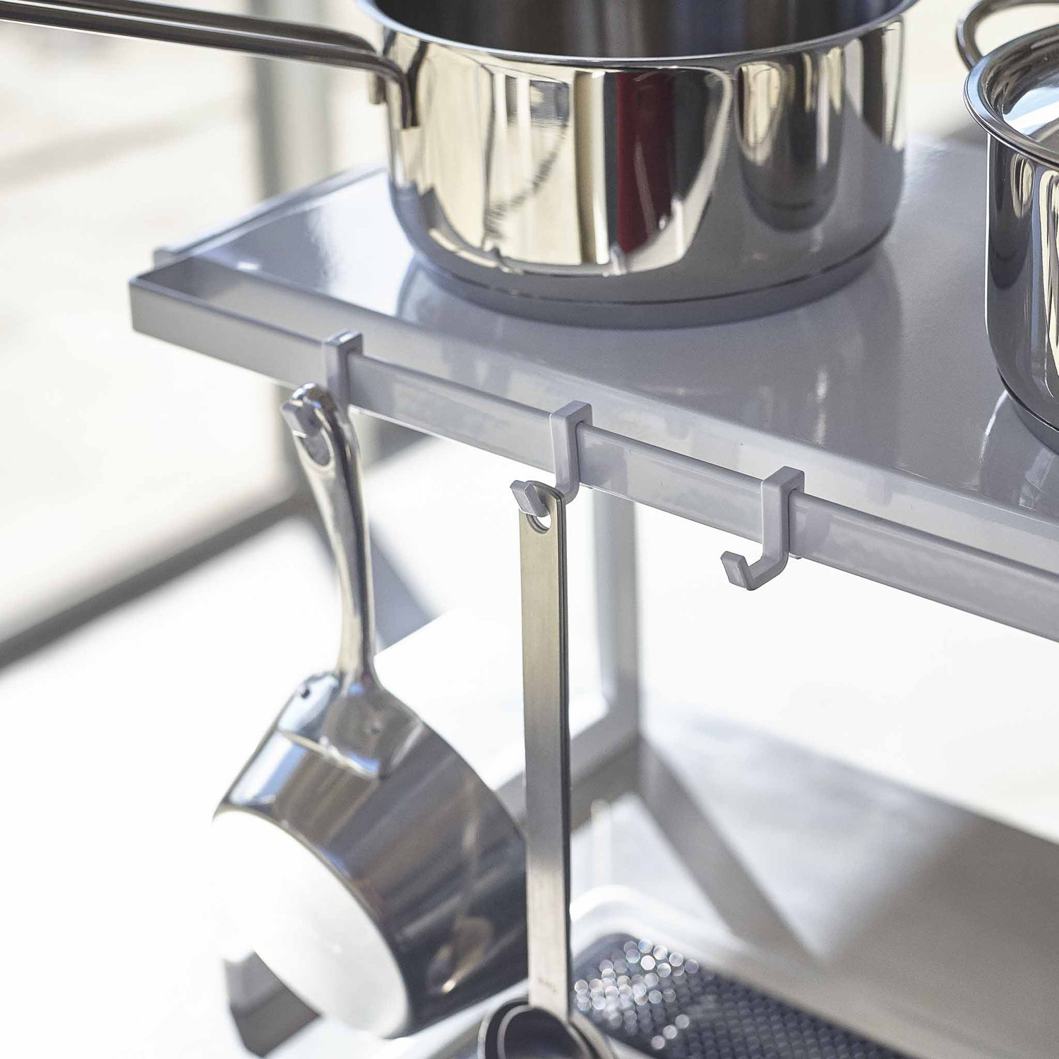 Tower Extendable Kitchen Shelf