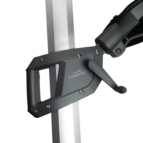 2.6m Ventas Round Cantilever Umbrella