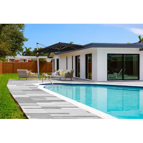 2.6m Ventas Round Cantilever Umbrella
