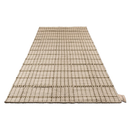 Olive Stitch Zona Hand-Tufted Outdoor Rug