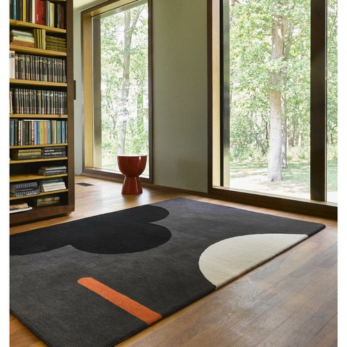 Graphite Geo Flower Hand-Tufted Wool Rug