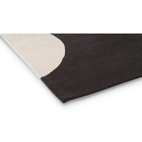 Graphite Geo Flower Hand-Tufted Wool Rug