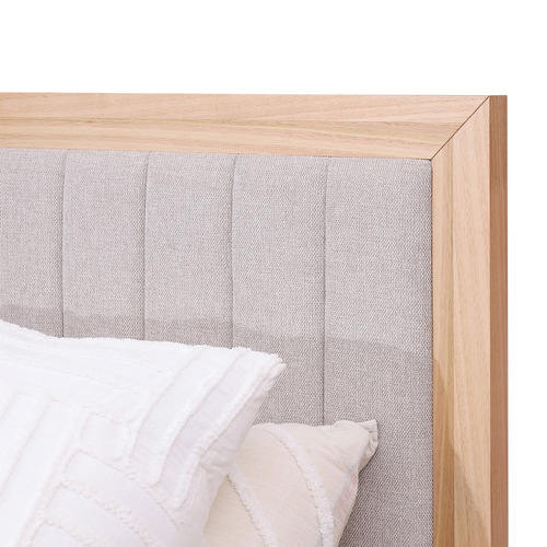 Amelie Queen Bed