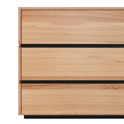 Phineas 6 Drawer Chest