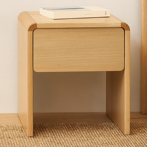 Clemmie Tasmanian Oak Wood Bedside Table