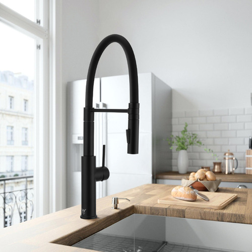 Leif Pull-Out Kitchen Sink Mixer Tap