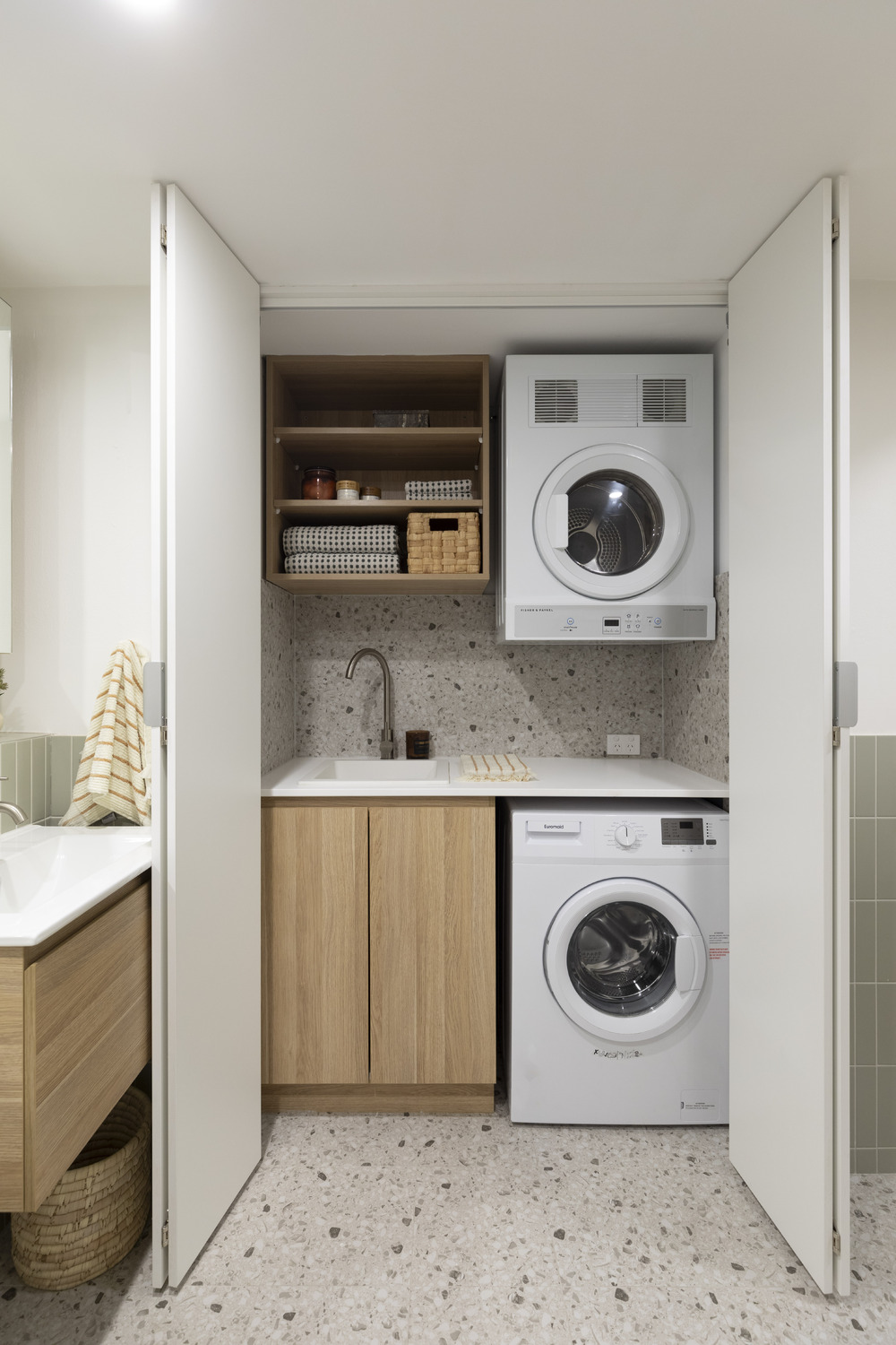 420mm-Single-Granite-Kitchen-Sink