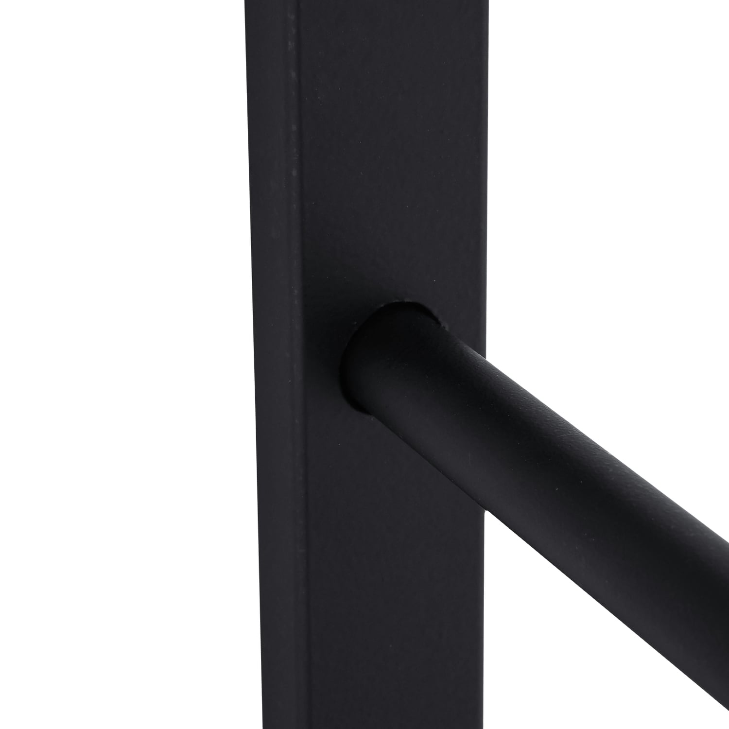 Aira Towel Stand