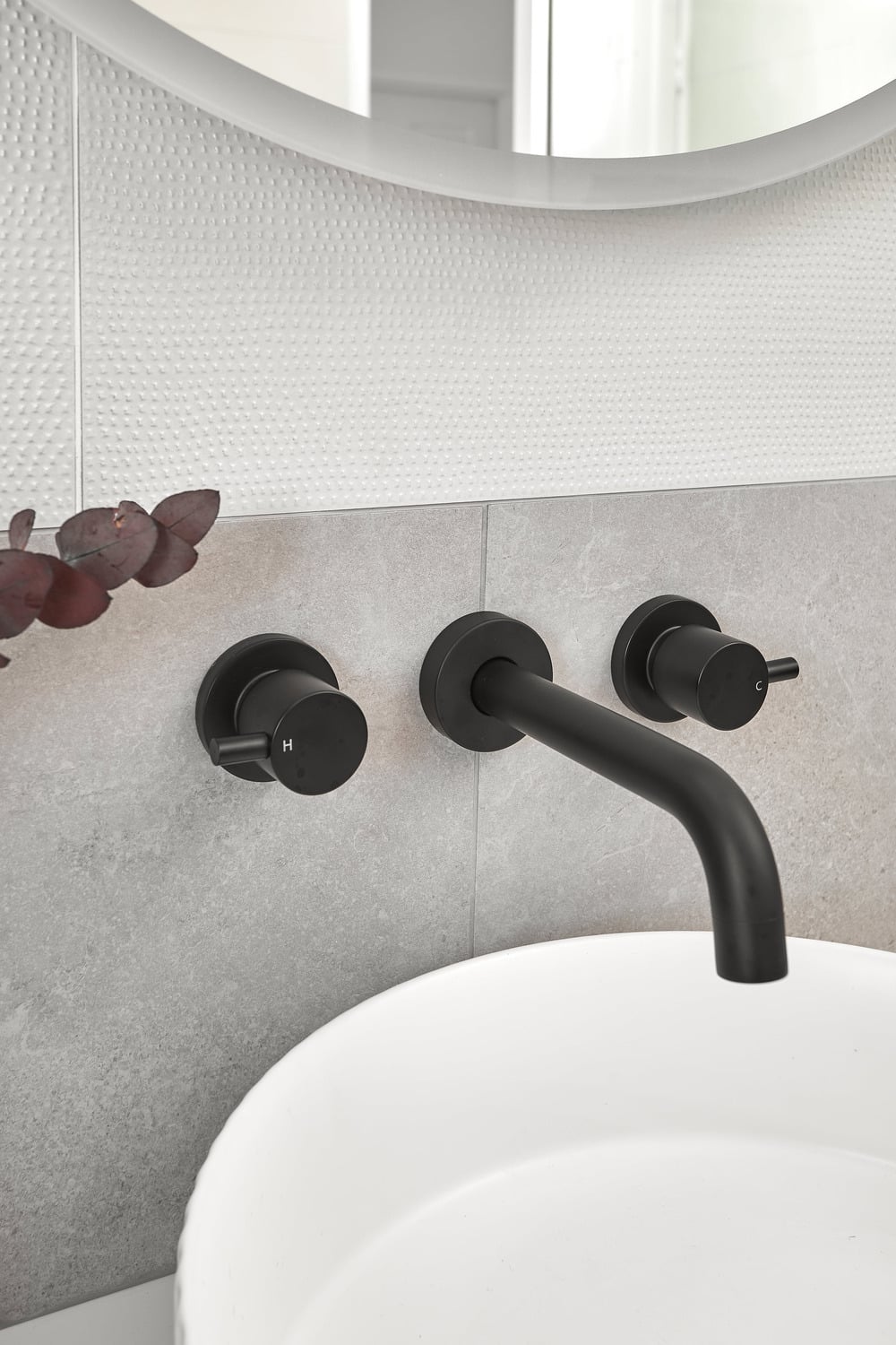 Euro-Matte-Wall-Mounted-Bath-Basin-Spout-and-Tap-Set