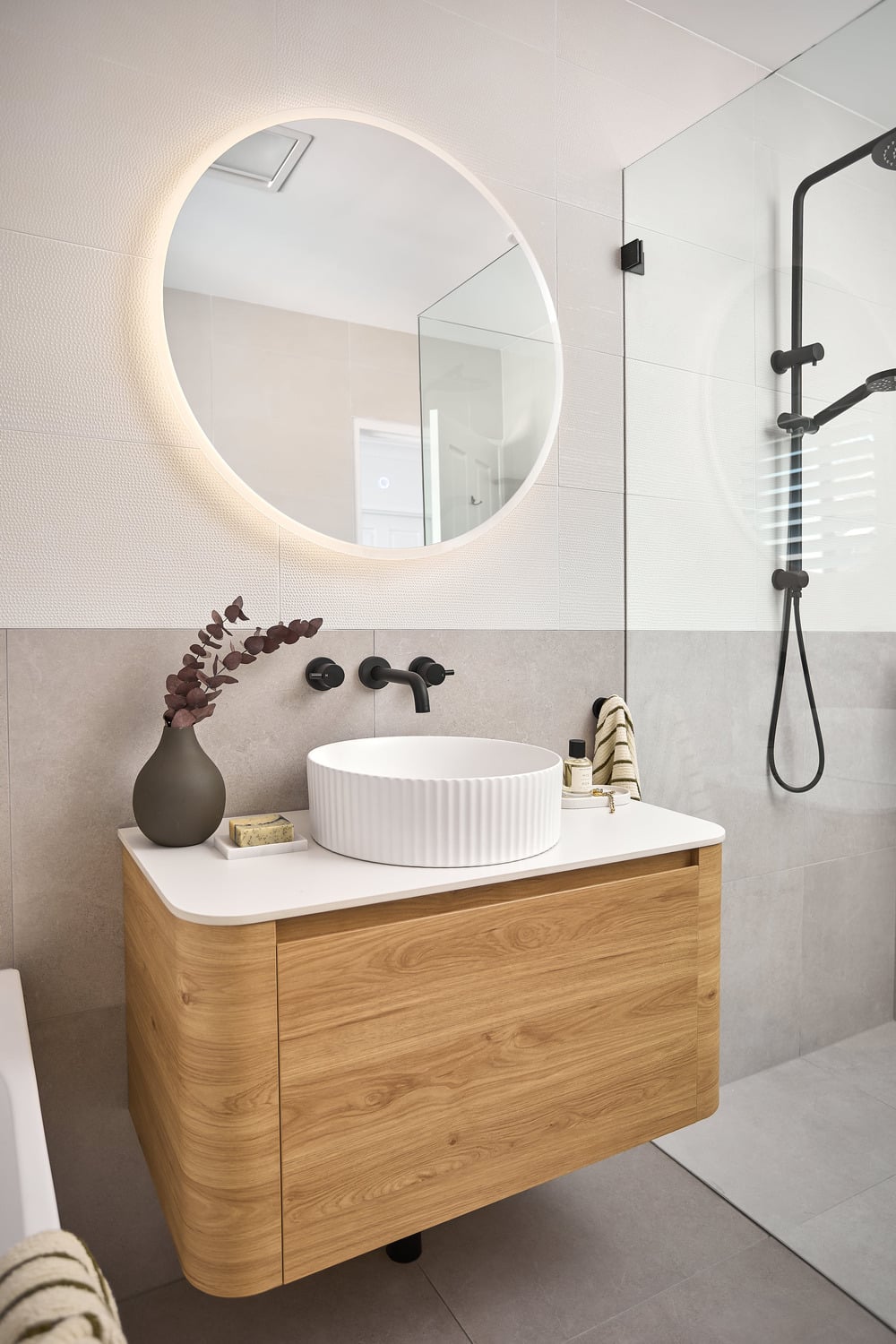Euro-Matte-Wall-Mounted-Bath-Basin-Spout-and-Tap-Set