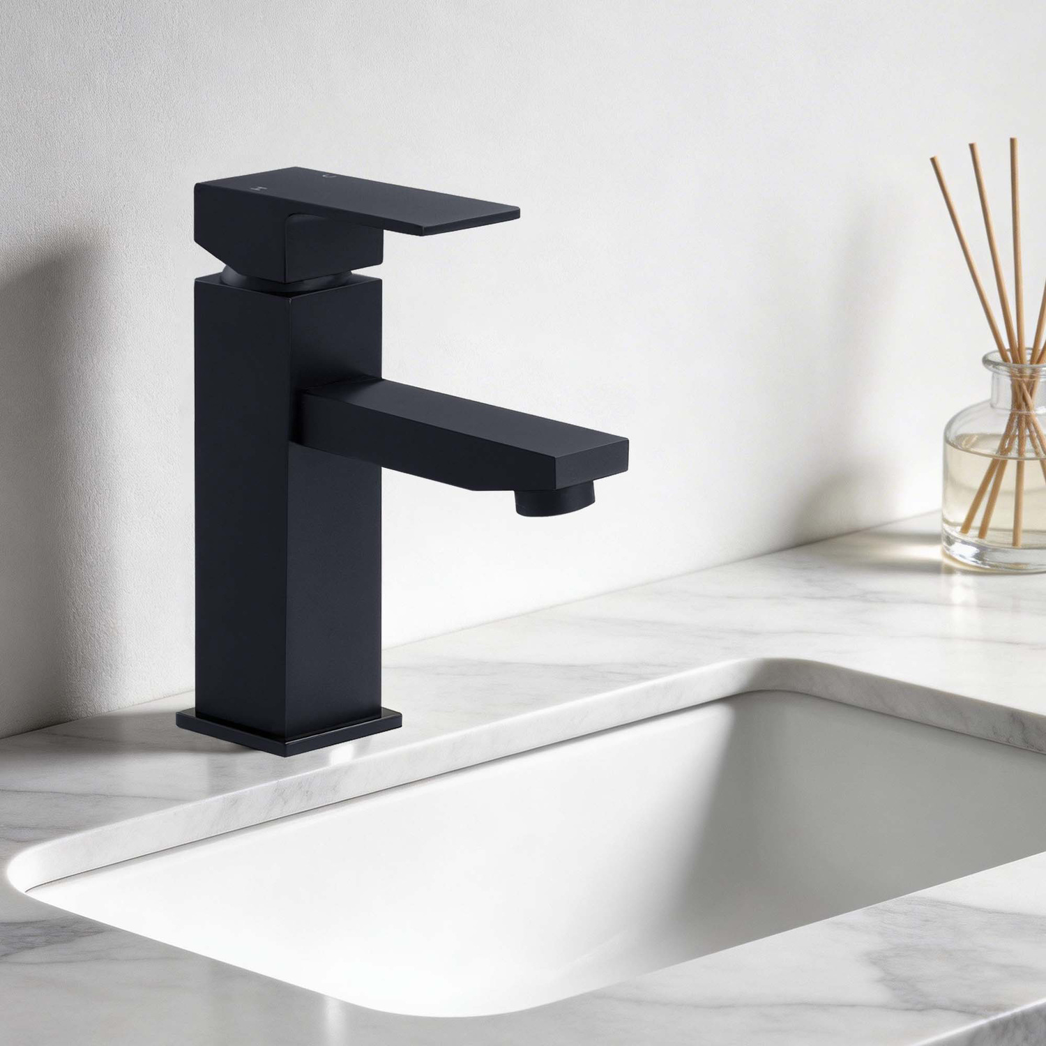Ottimo Matte Black Square Basin Mixer