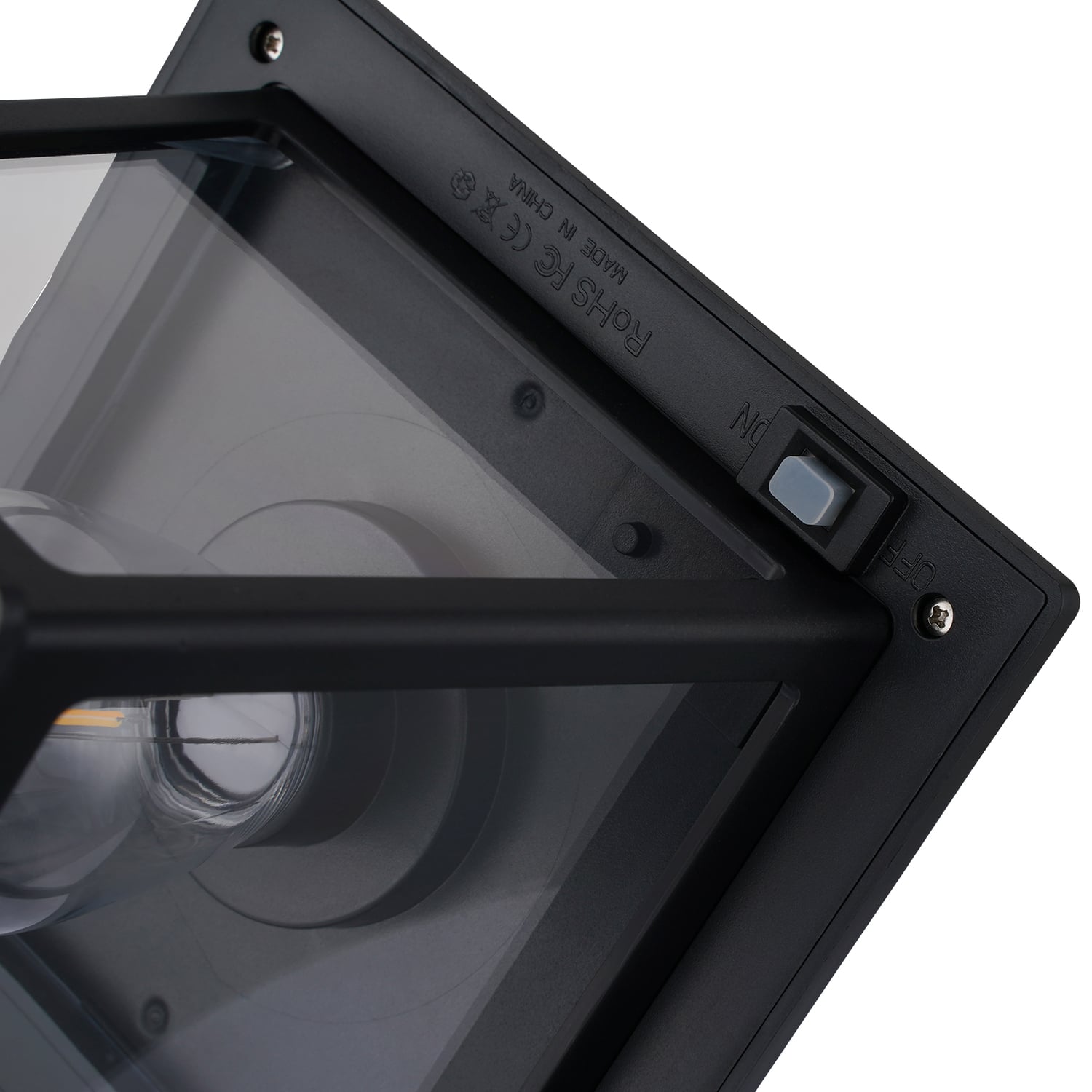 Zander Solar Lamp Post Light