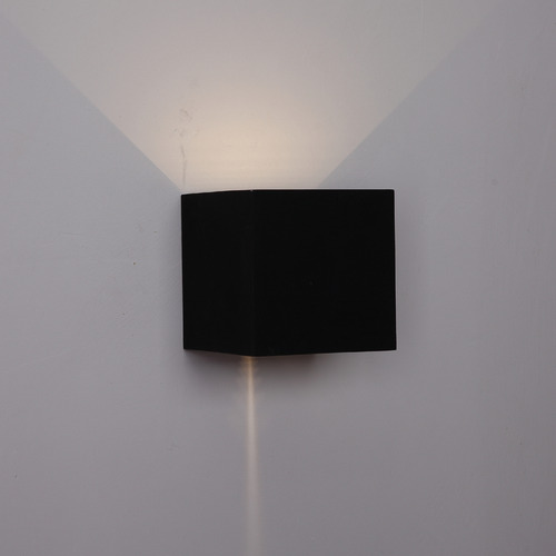 Toca Aluminium Outdoor Wall Light