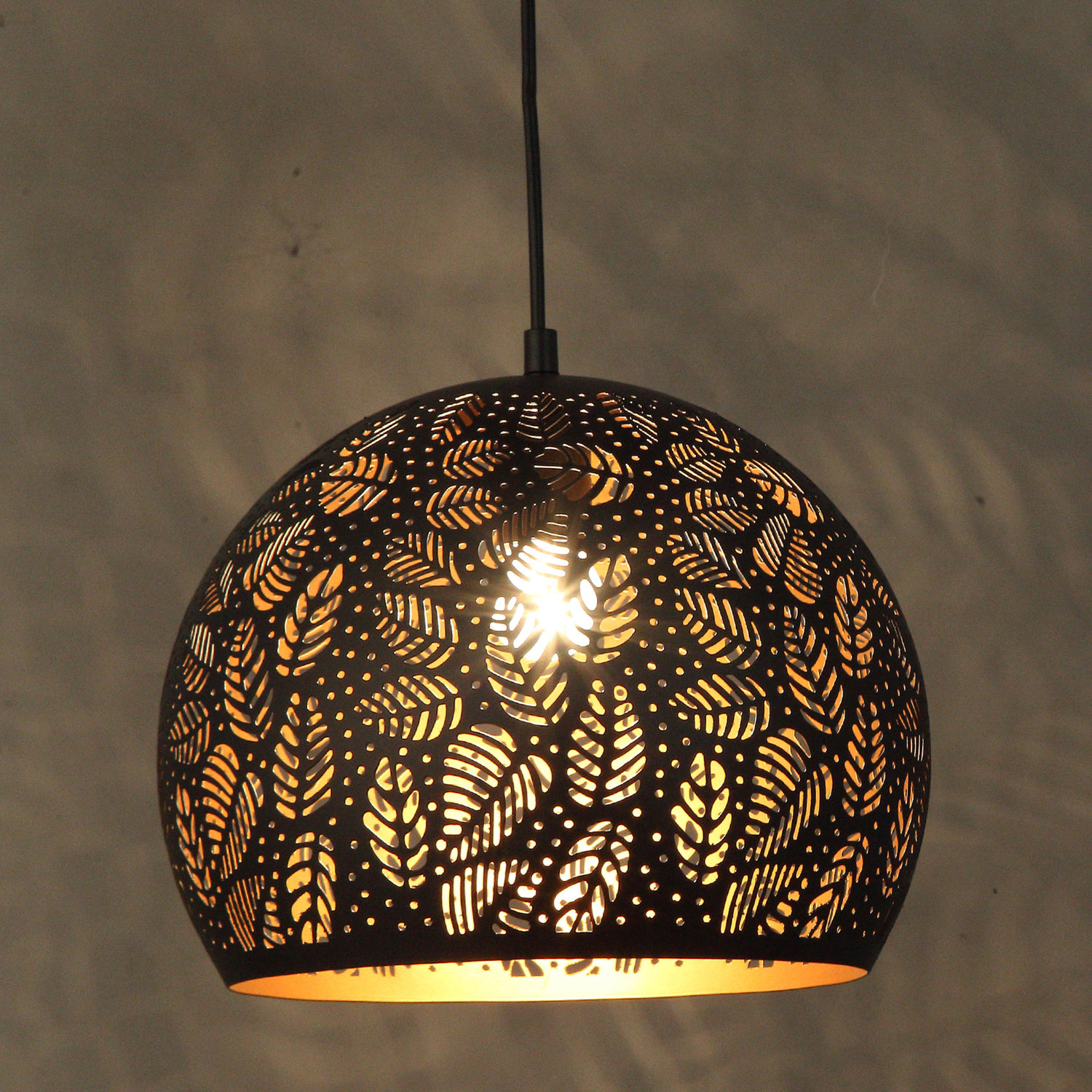 Amaris Iron Pendant Light