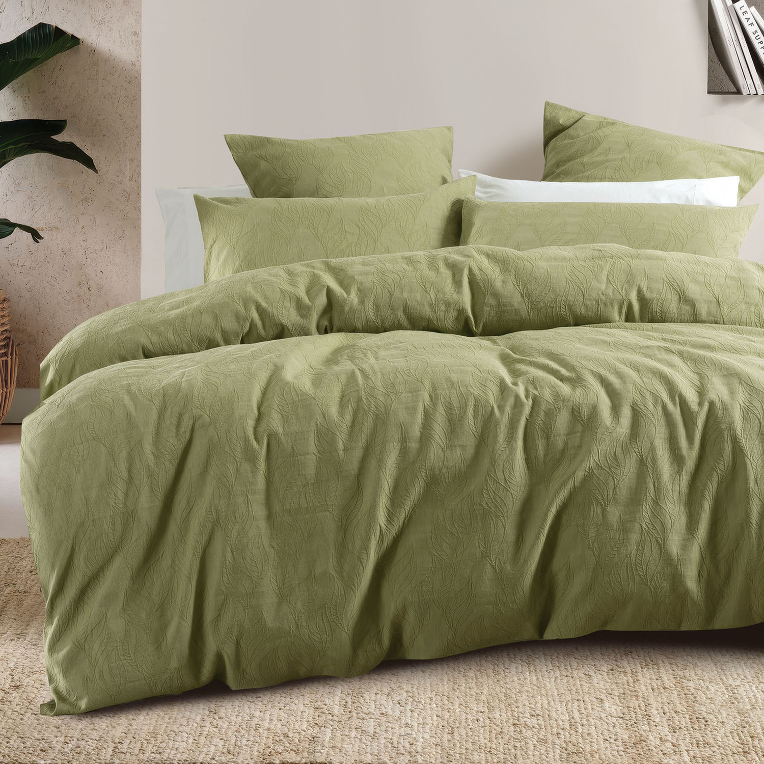 Savannah Jacquard Queen Quilt Cover Set