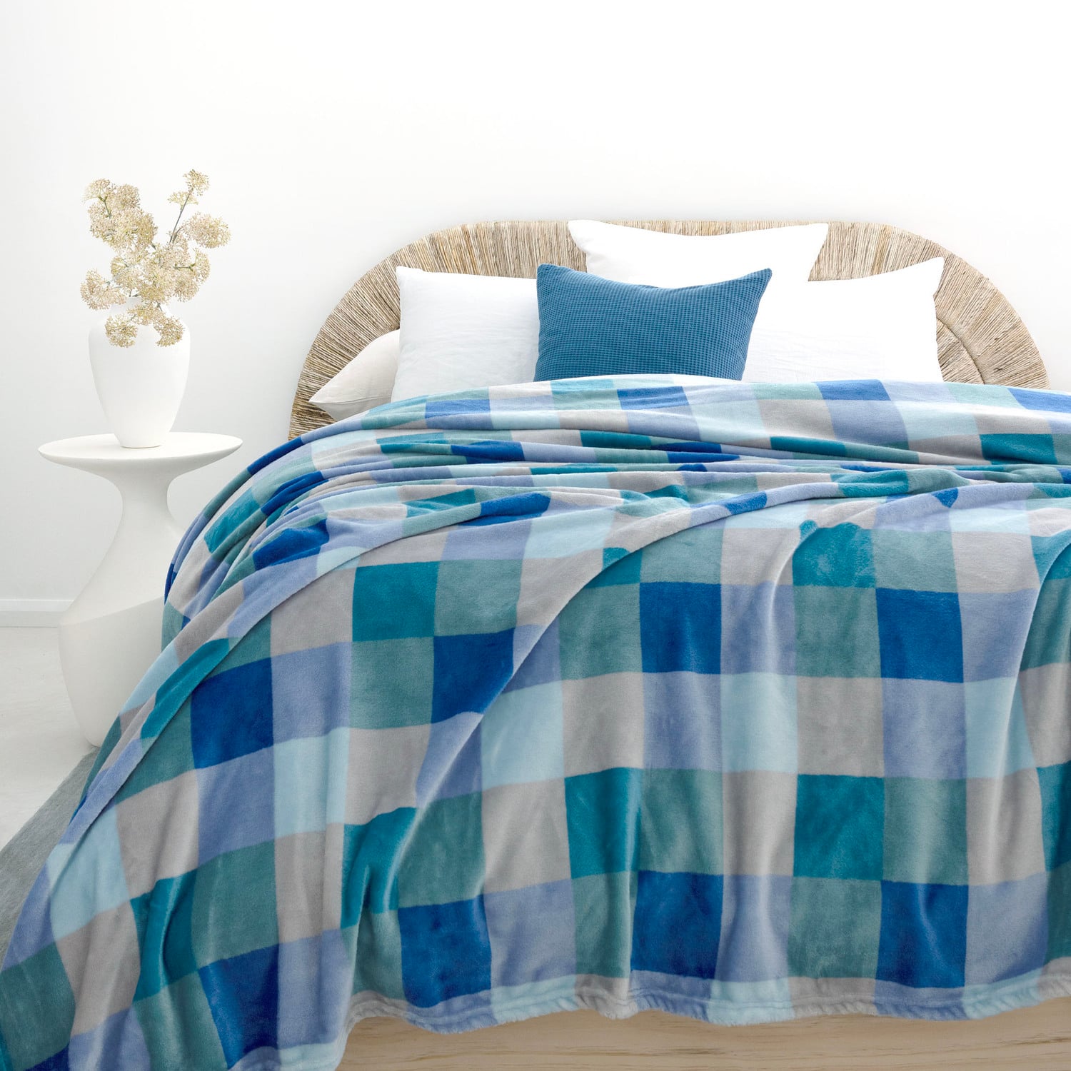 Sherbet Charlie Flannel Fleece Blanket