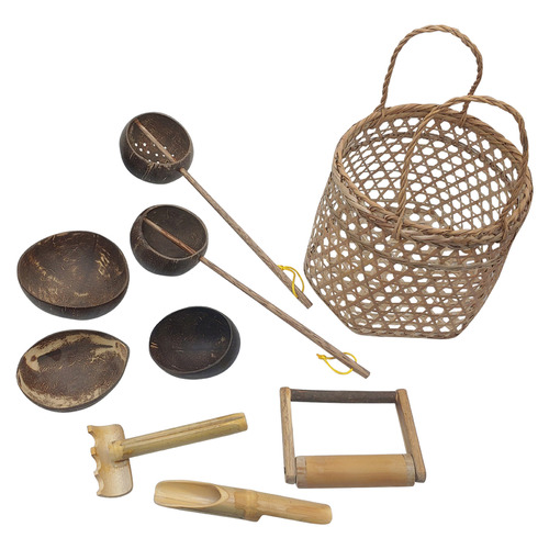 Q Toys 9 Piece Beach Play Basket Set