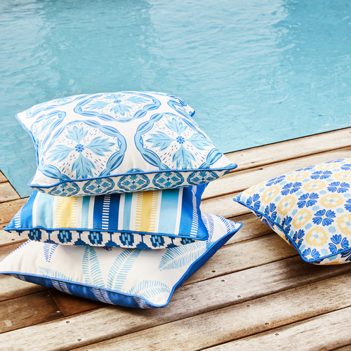 Iris Outdoor Cushion