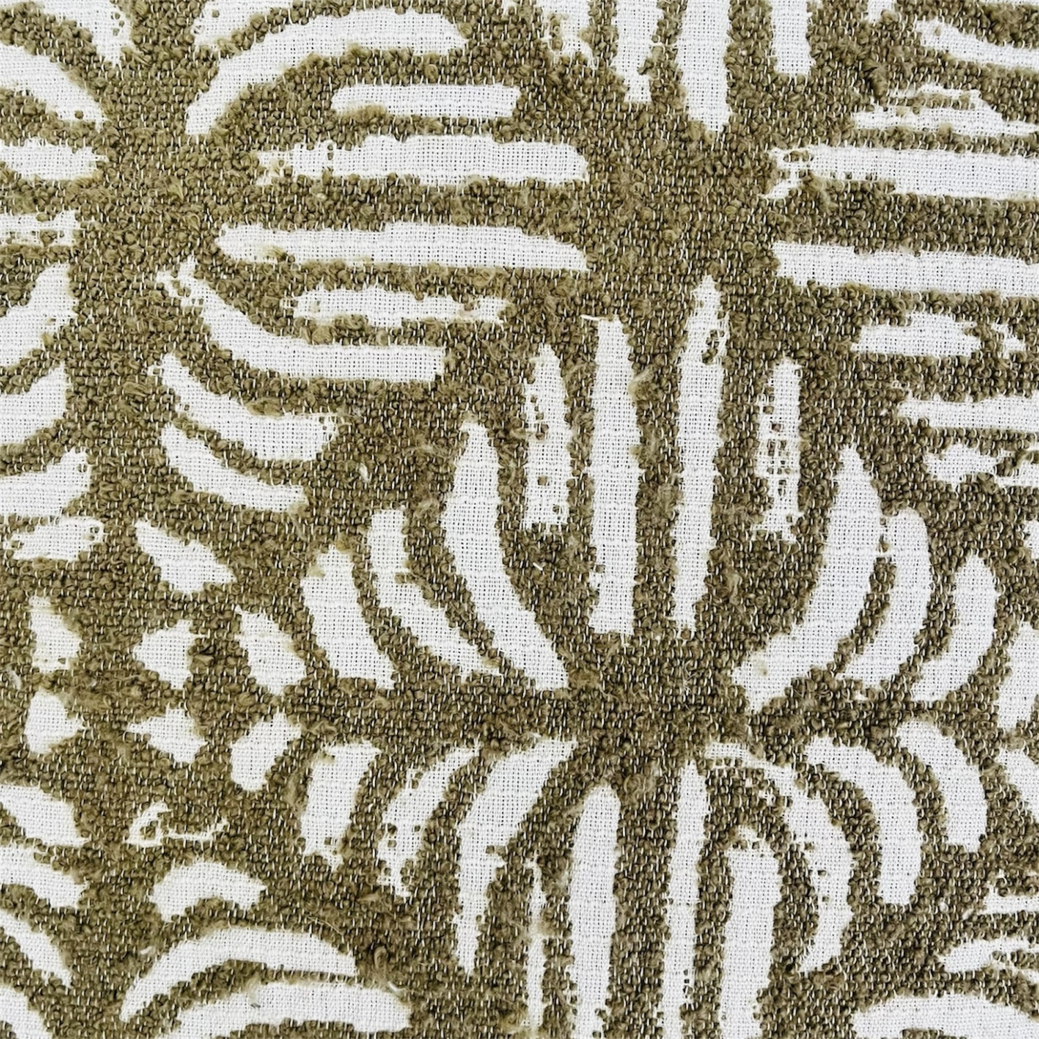 Marius Boucle Cushion