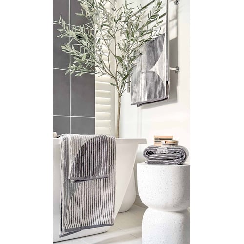 Harri Cotton Oversized Hand Towel