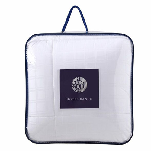 Accessorize-Deluxe-Hotel-All-Seasons-Quilt