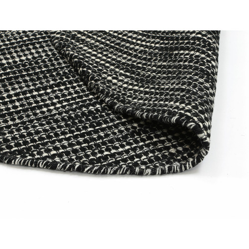 Black Skandi Hand Woven Wool Round Rug