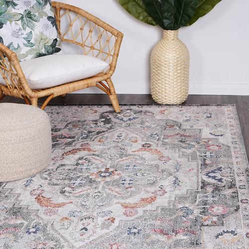 Dhyana Oriental Vintage-Style Rug