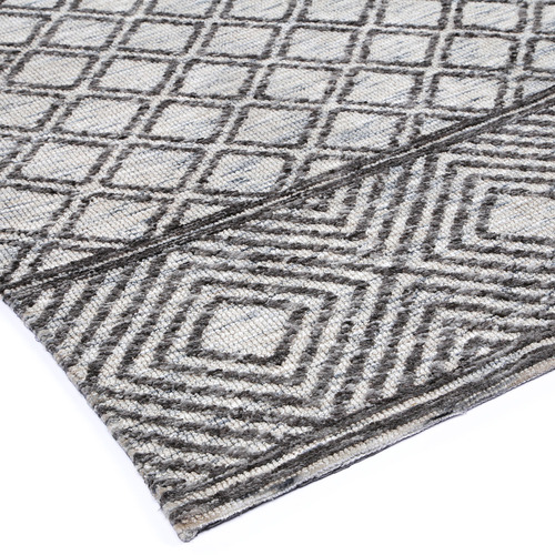 Charcoal & Beige Amritsar I Hand-Tufted Rug