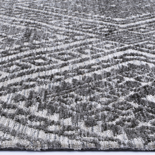 Charcoal & Beige Amritsar V Hand-Tufted Rug