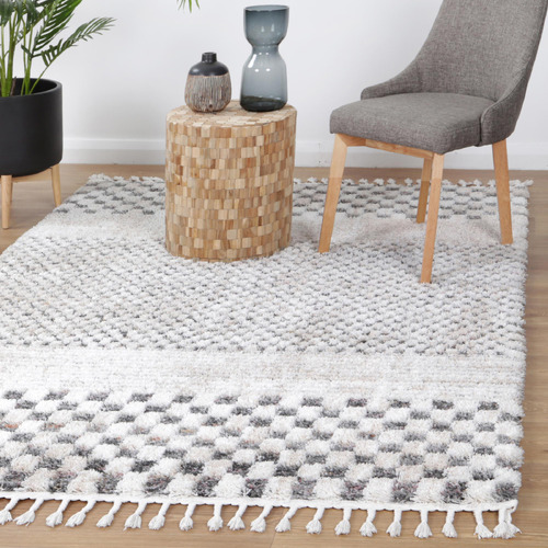 Grey Uvita Gambit Power-Loomed Rug