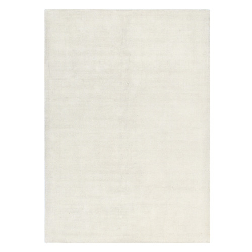 Ivory Kavya Hand-Tufted Wool Rug