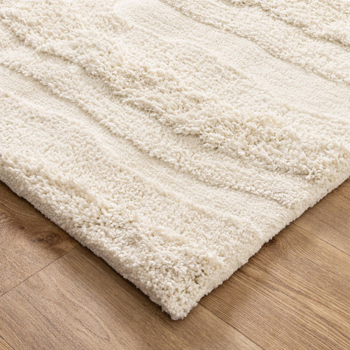 Ivory Courtney Hand-Woven Plush Shaggy Rug