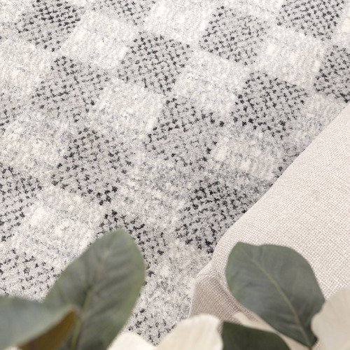 Eleni Checkered Rug