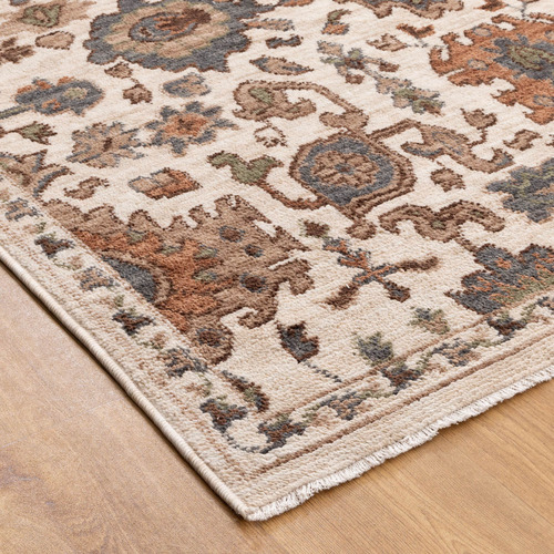 Ivory Everard Traditional Rug