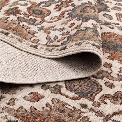 Ivory Everard Traditional Rug