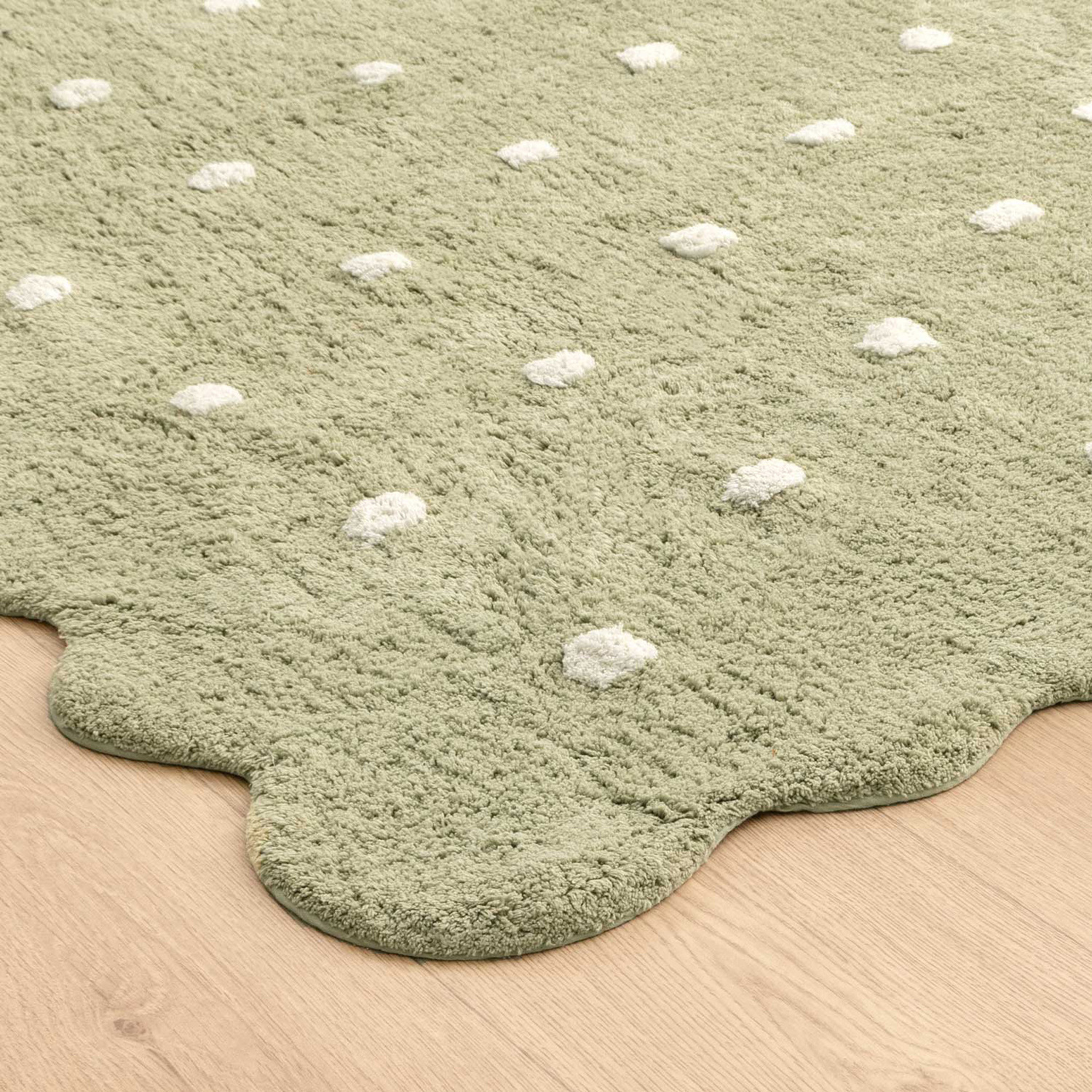 Melissa-Scalloped-Machine-Washable-Cotton-Rug