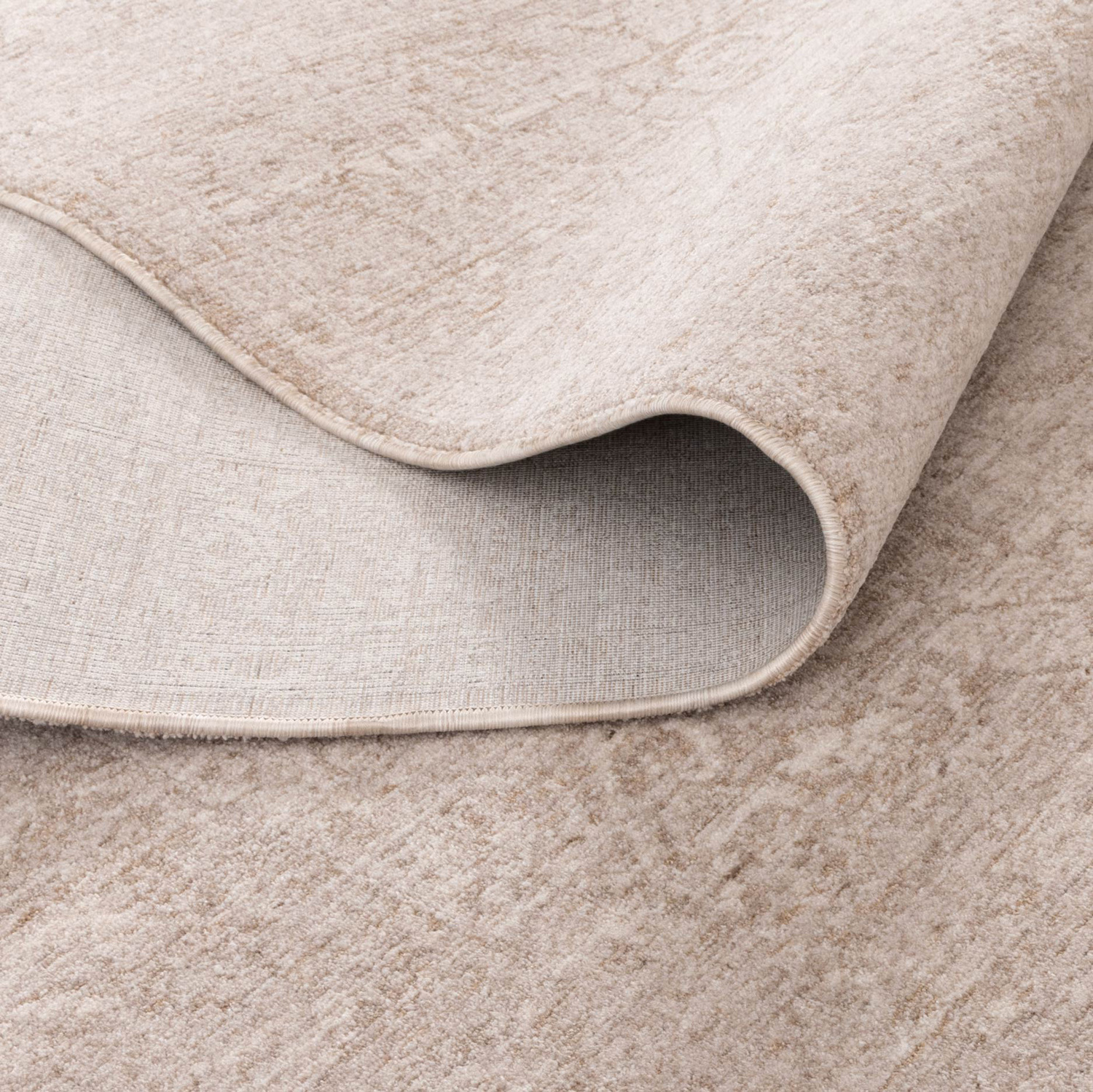 Heritage-Monochrome-Distressed-Medallion-Rug