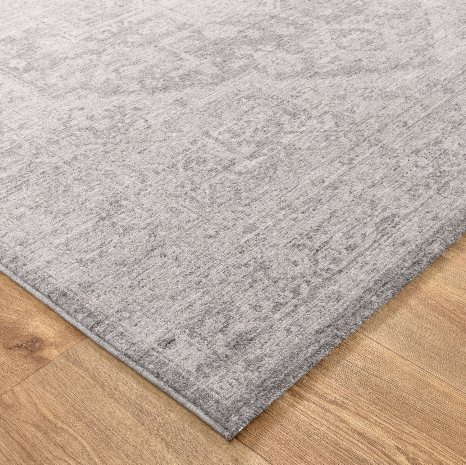 Heritage-Monochrome-Distressed-Medallion-Rug